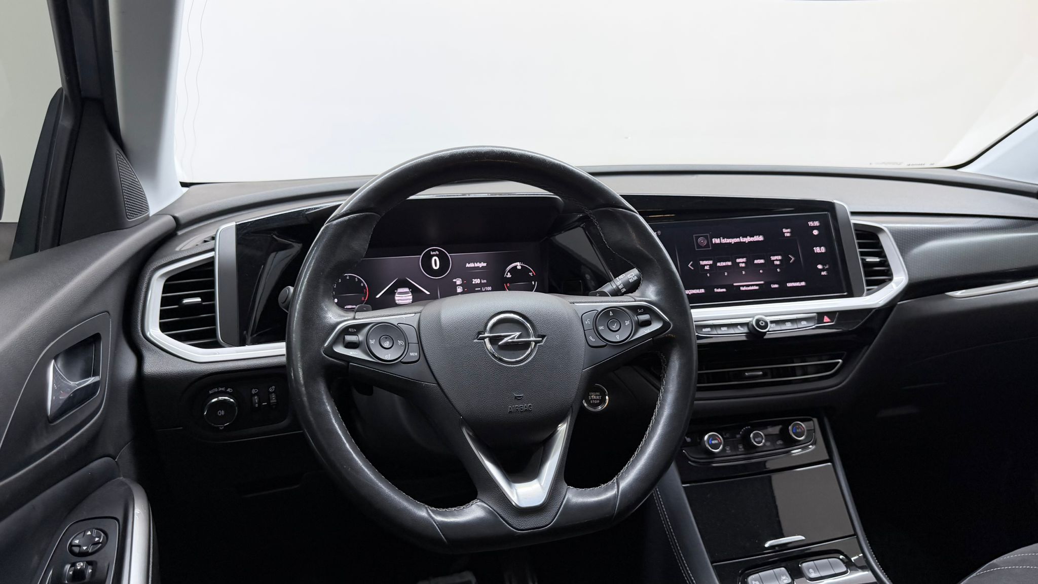 OPEL GRANDLAND 12